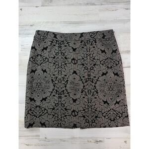 Evan Picone Gray Pencil Skirt with Black Velvet Floral Pattern- Size 18‎